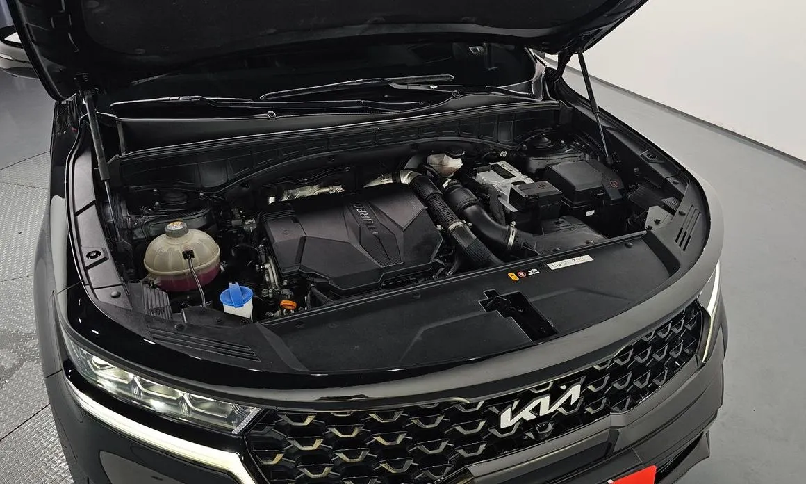Kia Sorento — фото 8