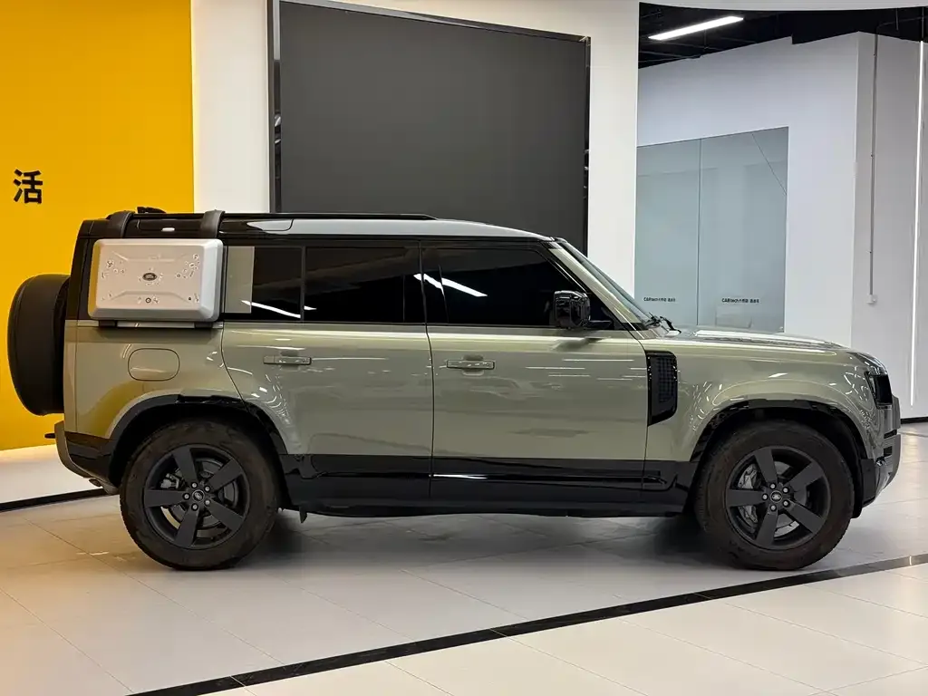 Land Rover Defender — фото 3
