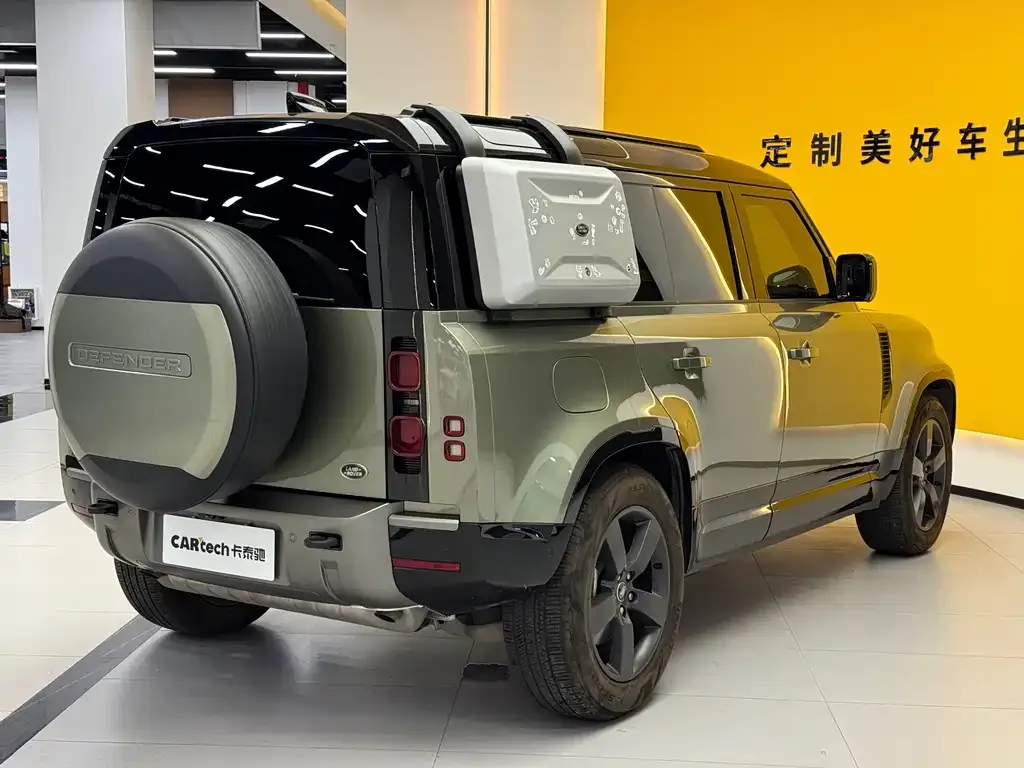Land Rover Defender — фото 5