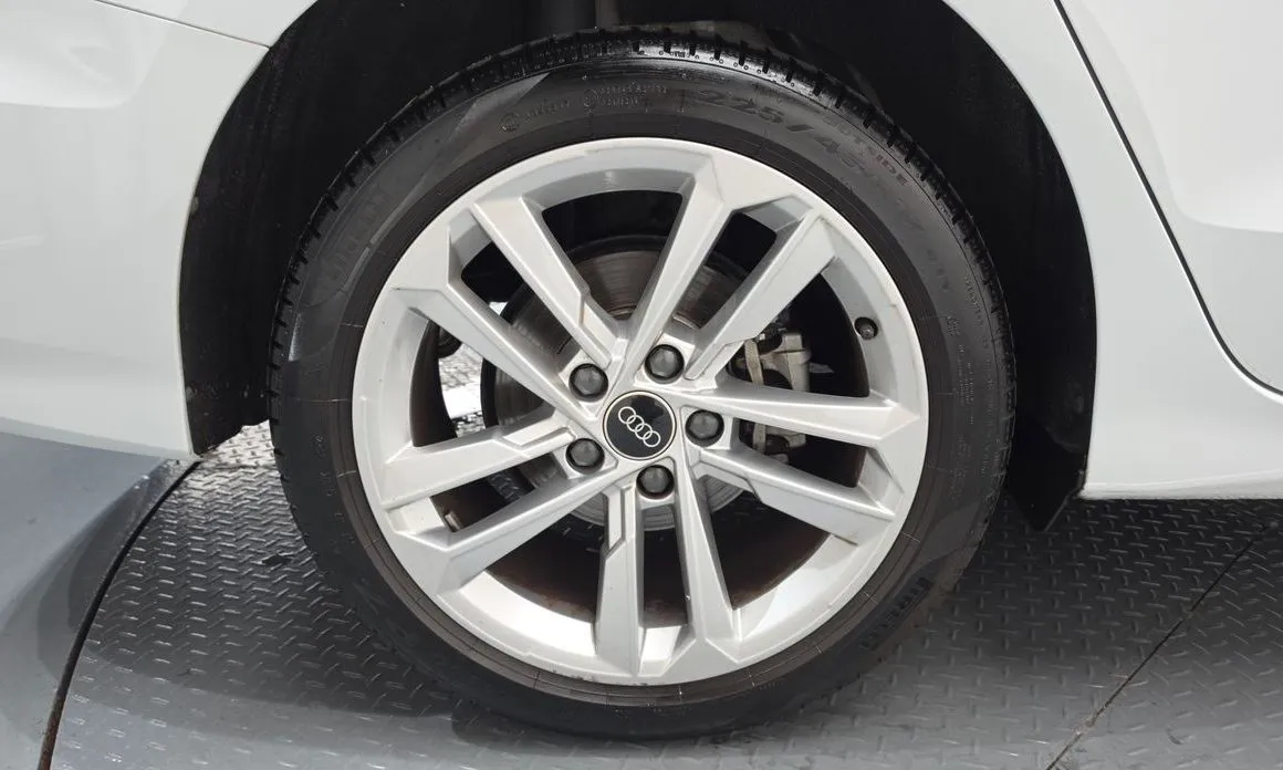 Audi A3 2023 из KR, фото 9