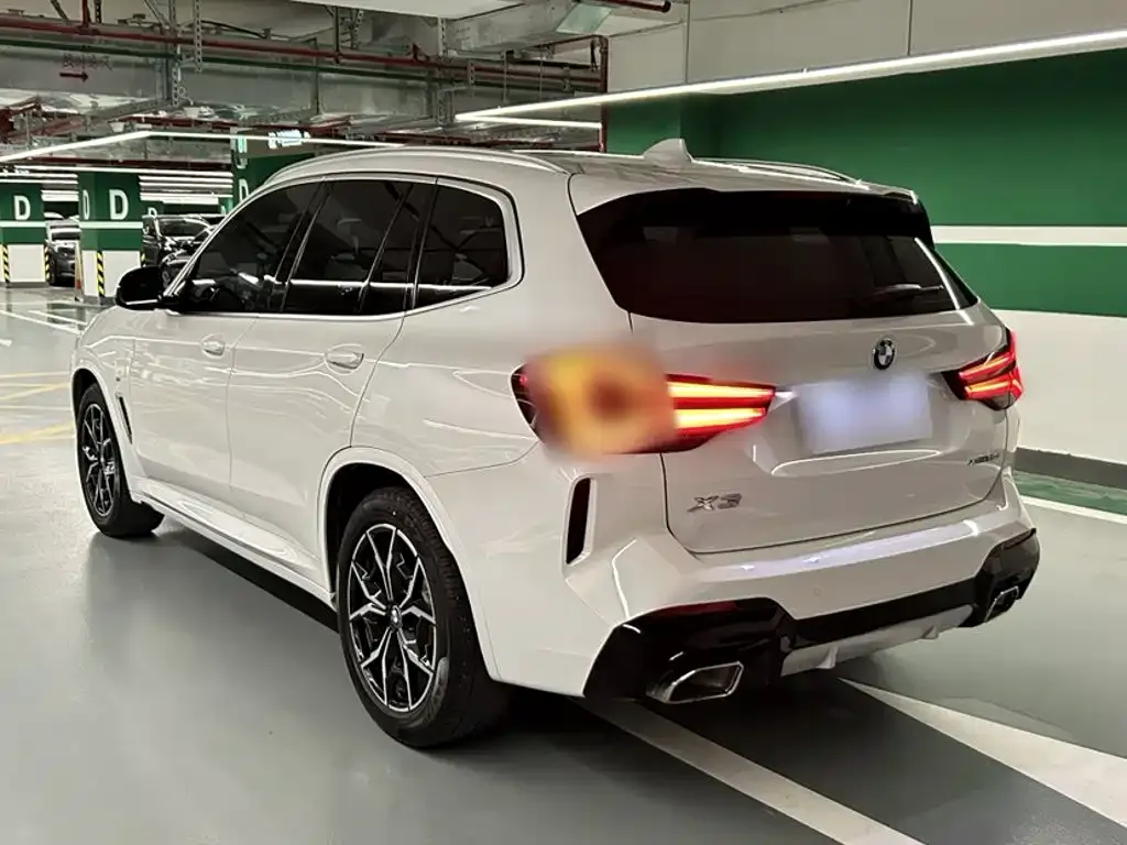 BMW X3 — фото 10