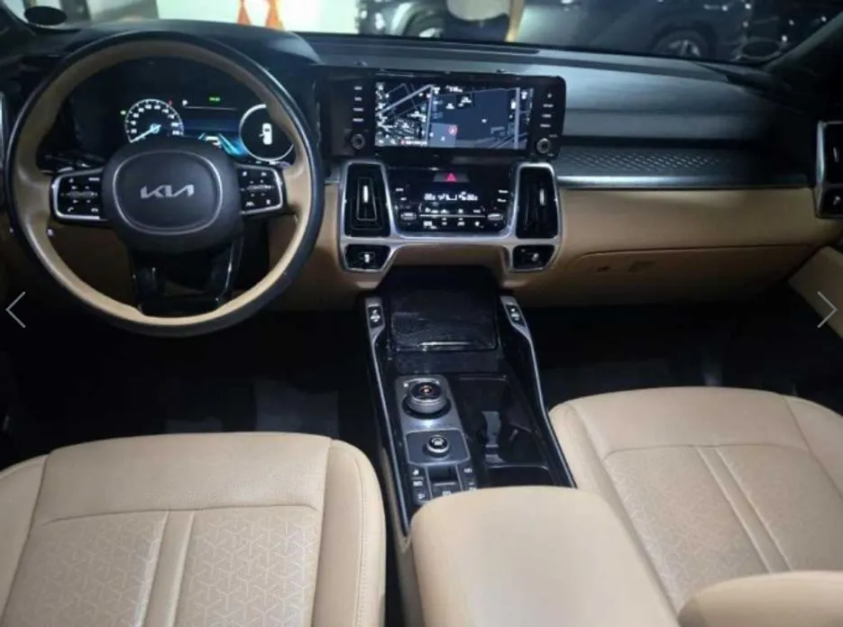 Kia Sorento — фото 7
