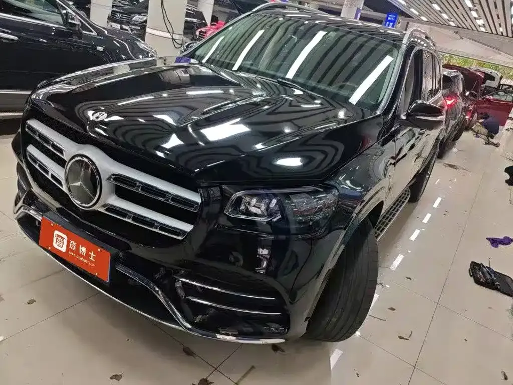 Mercedes-Benz GLS — фото 1