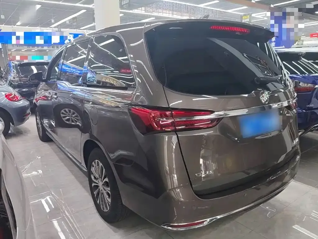 Buick GL8 2024 из CN, фото 7