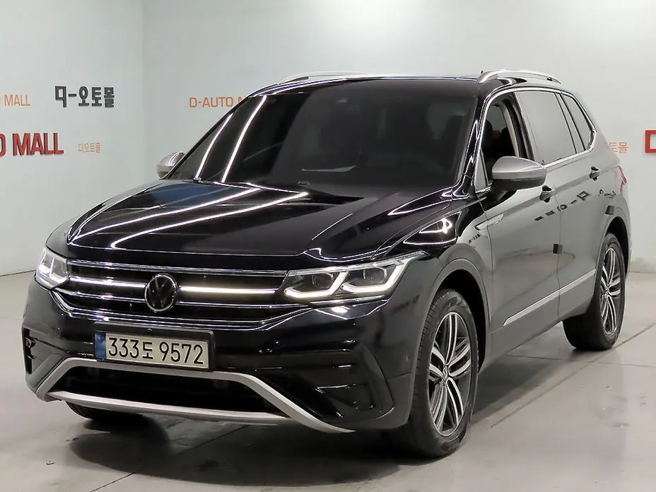 Volkswagen Tiguan — фото 1