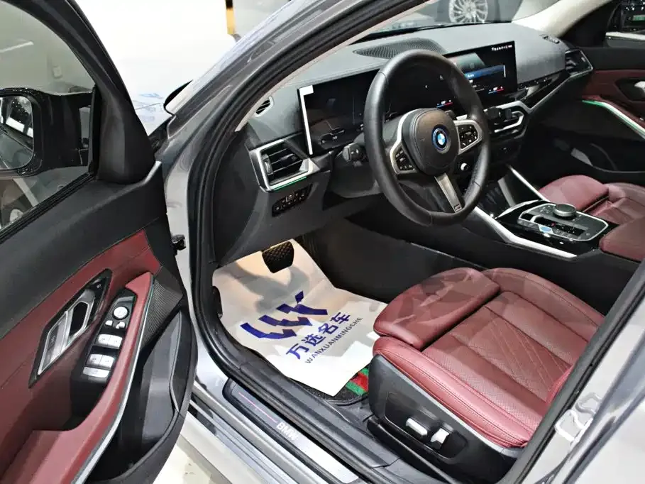 BMW i3 — фото 9