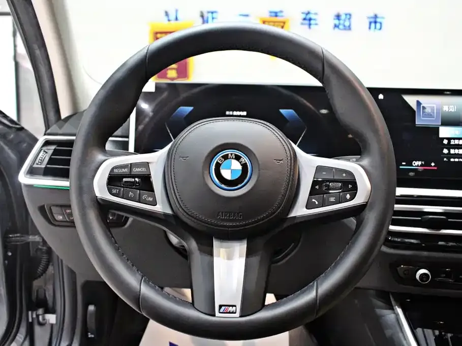 BMW i3 — фото 8