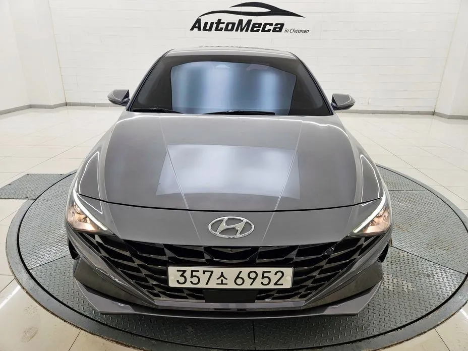 Hyundai AVANTE — фото 1
