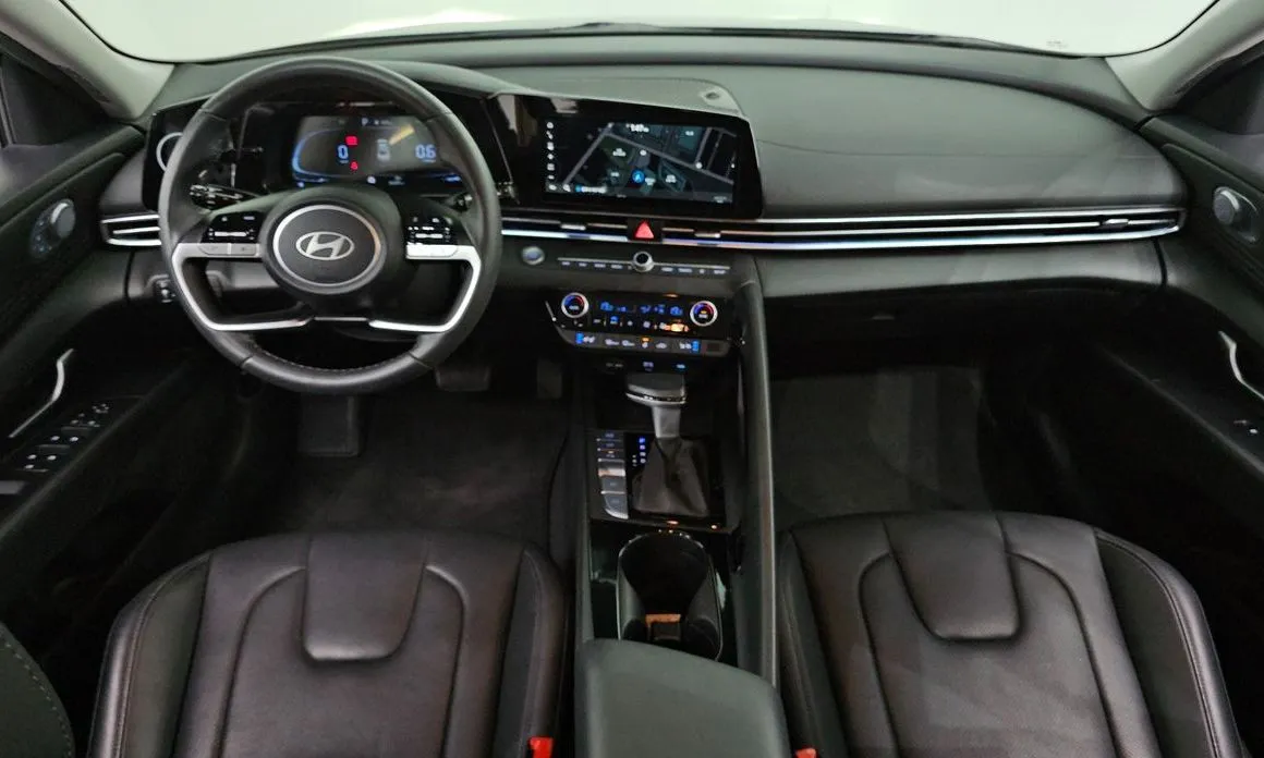 Hyundai AVANTE — фото 6