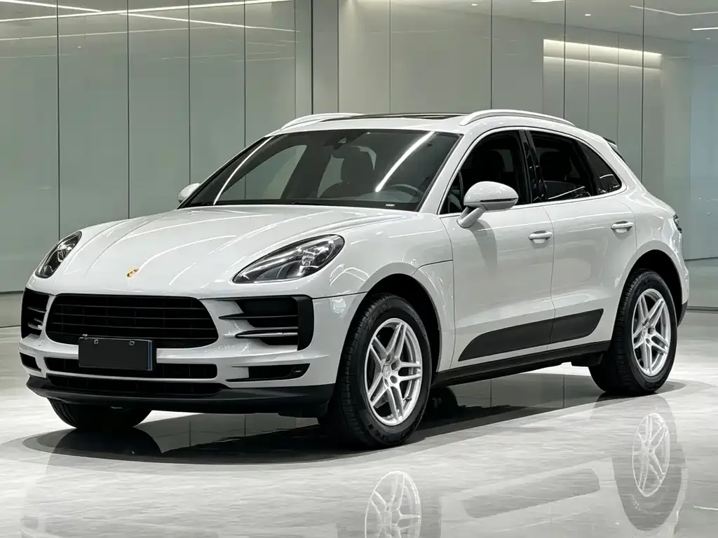 Porsche Macan — фото 1