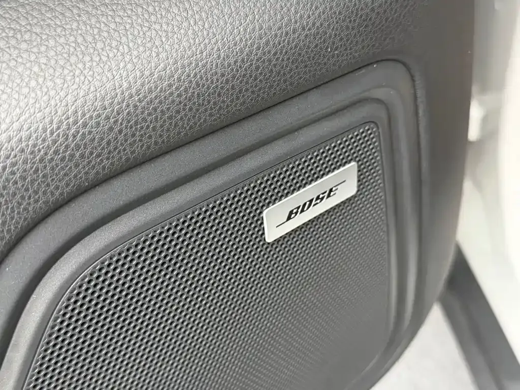 Porsche Macan — фото 7