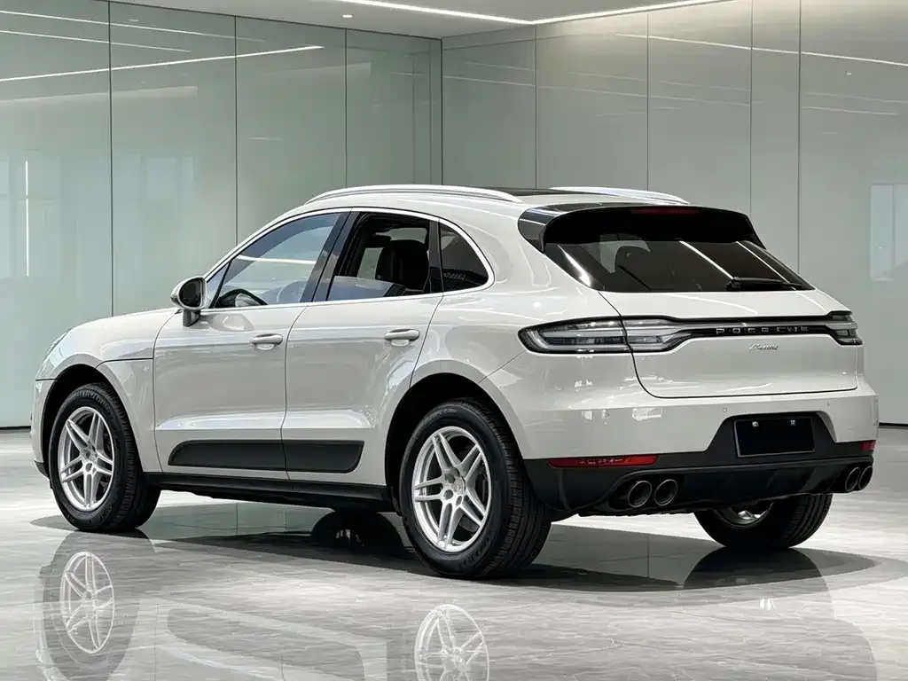 Porsche Macan — фото 8