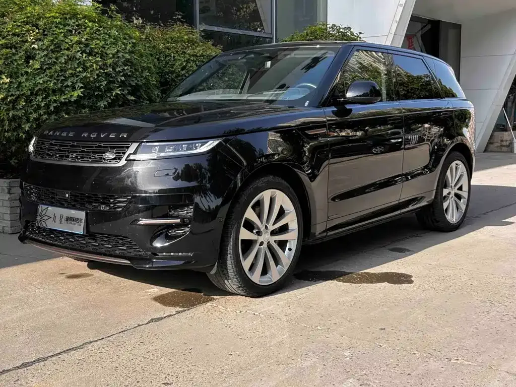 Land Rover Sport — фото 1
