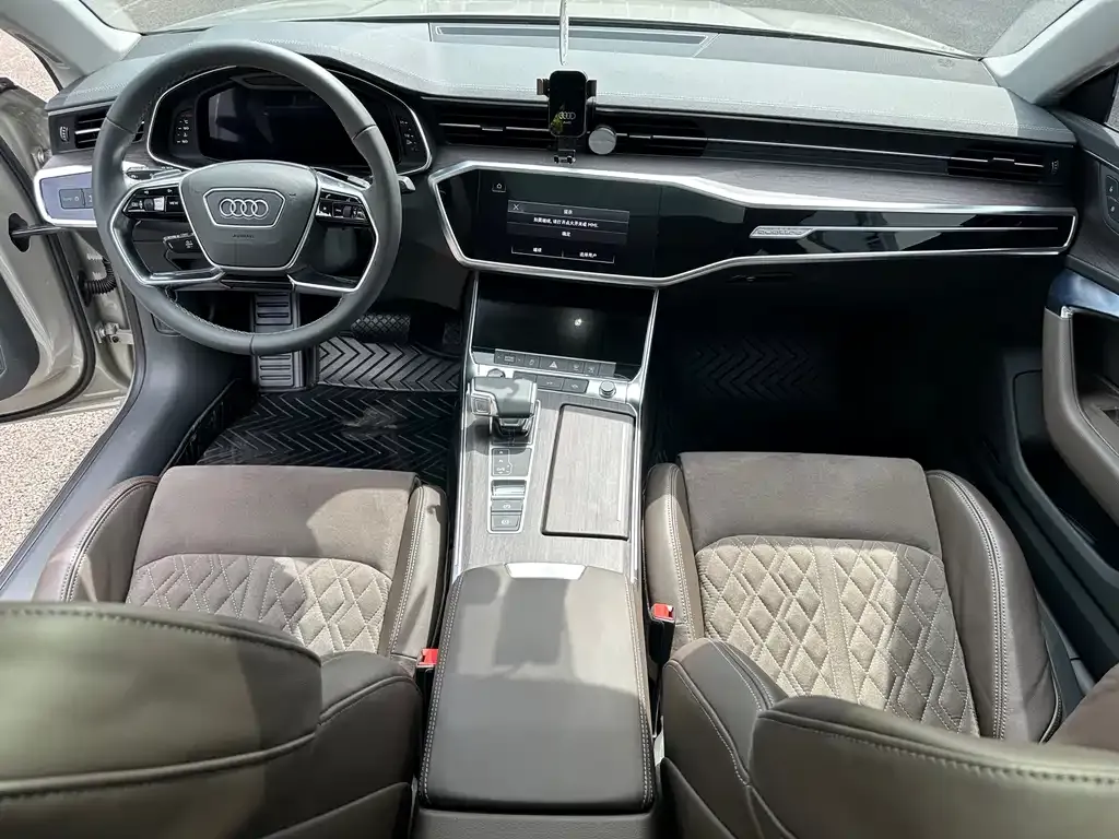 Audi A7L — фото 3