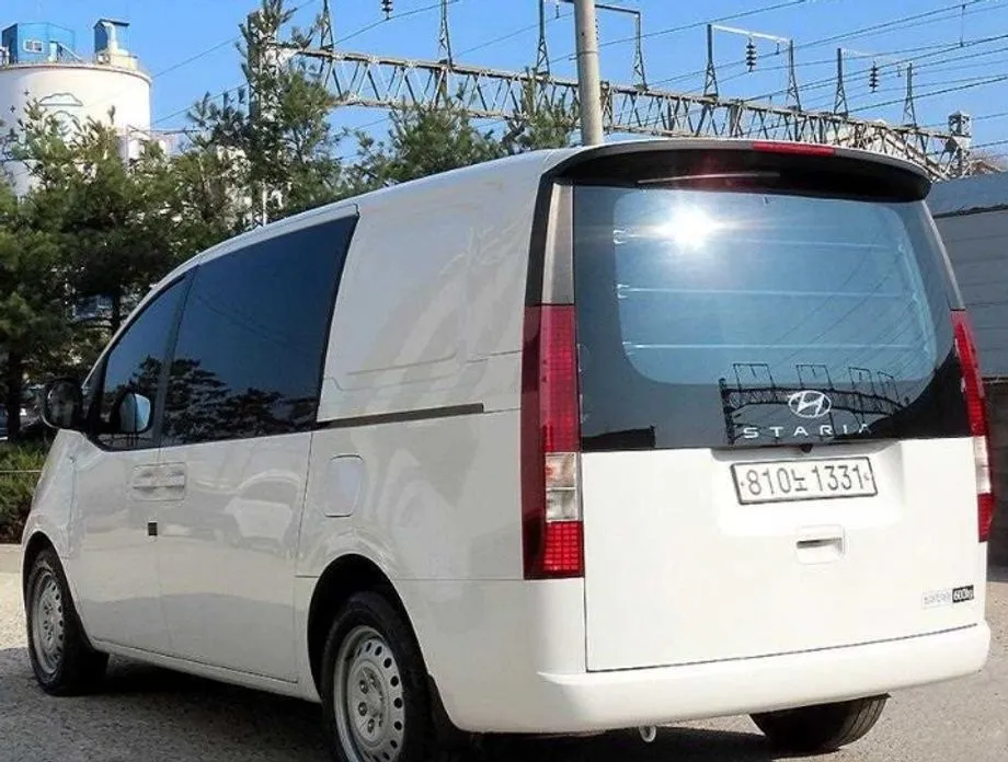 Hyundai Staria — фото 9