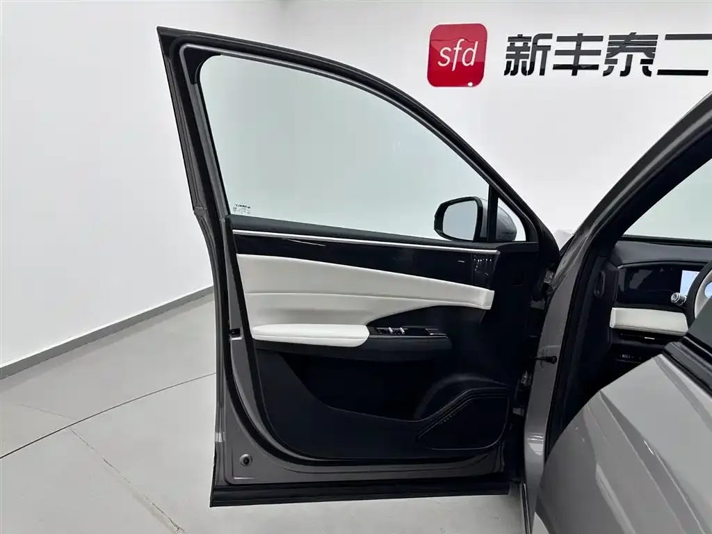 Geely Galaxy L7 2024 из CN, фото 4