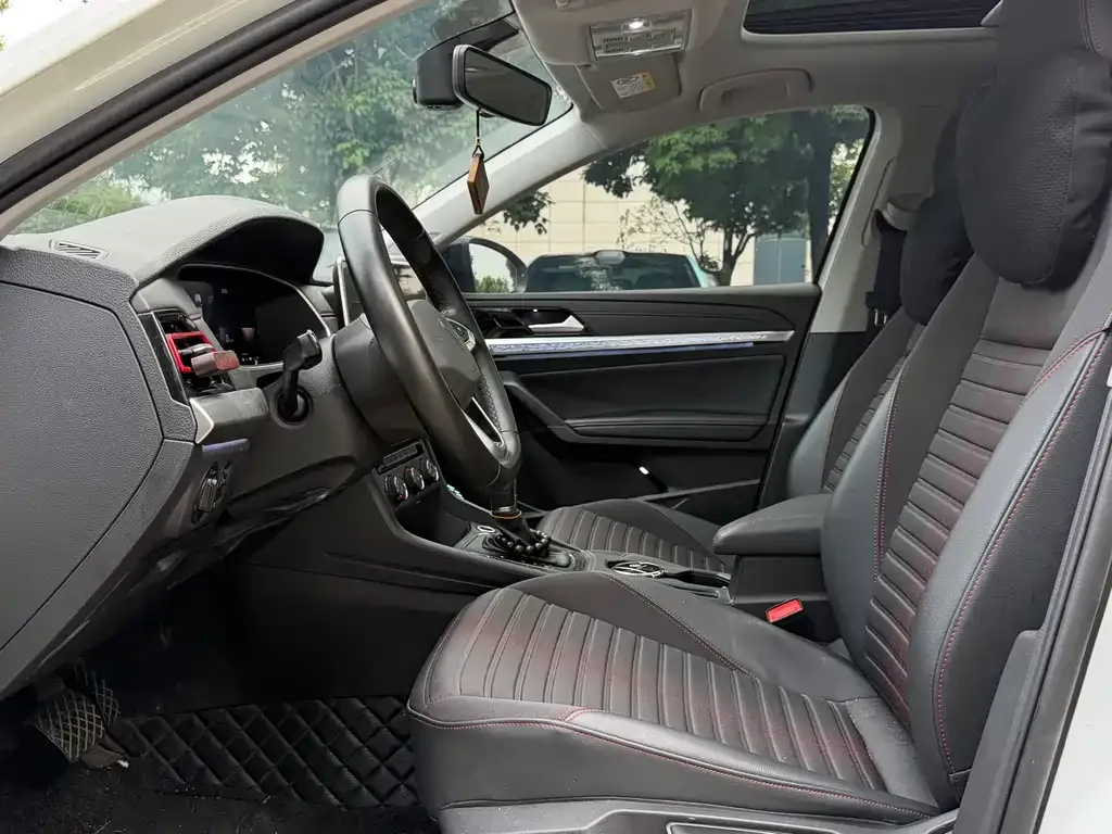 Volkswagen Lavida 2022 из CN, фото 8