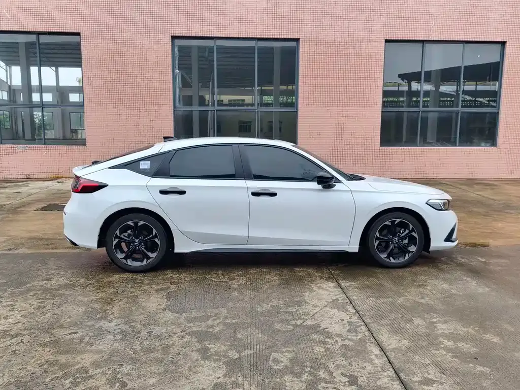 Honda Civic — фото 3
