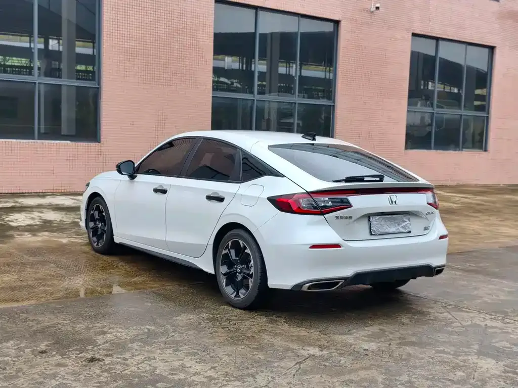 Honda Civic — фото 5