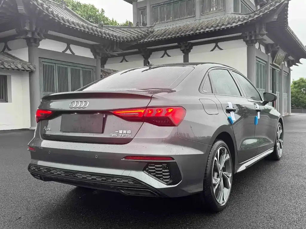 Audi A3 — фото 10