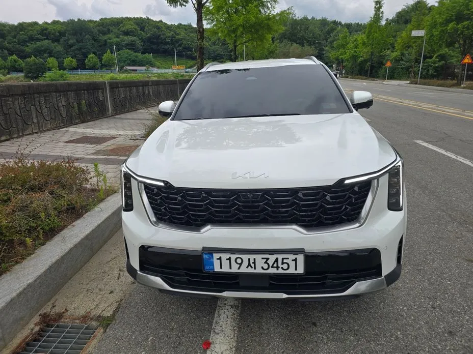 Kia Sorento — фото 1