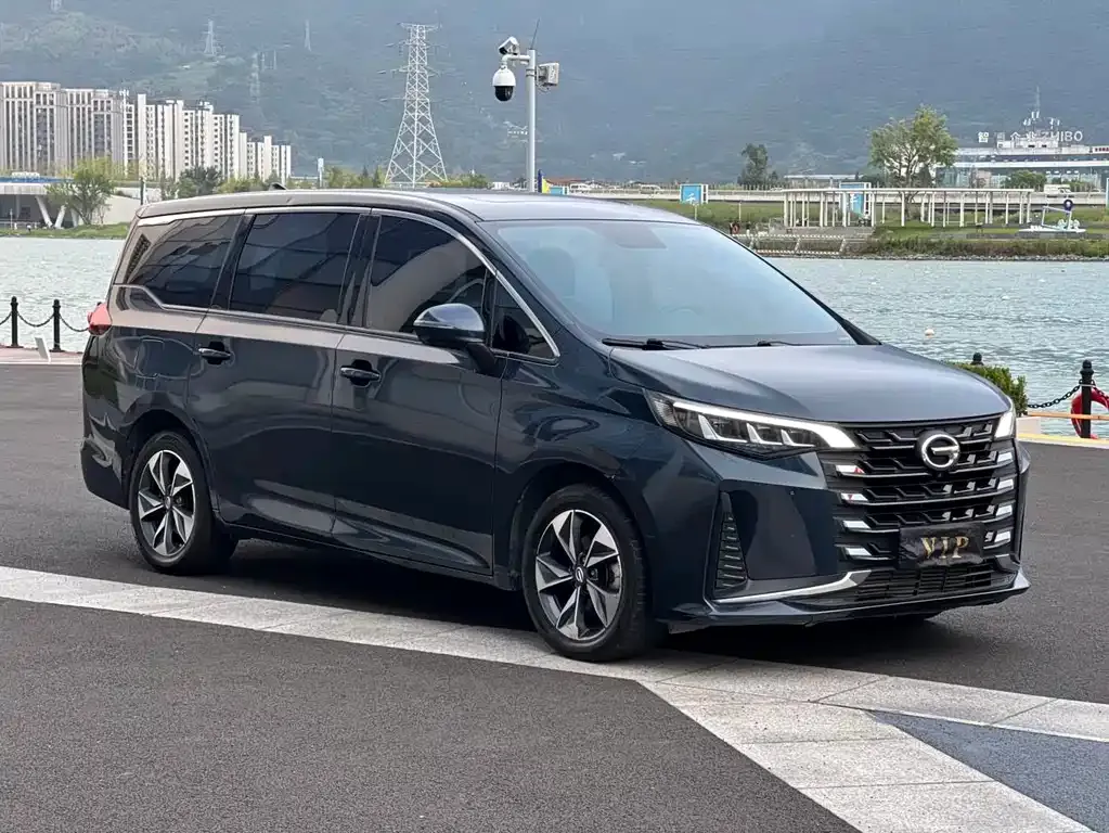 GAC Motor Trumpchi M6 — фото 10