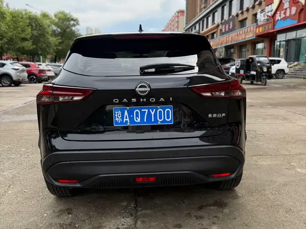 Nissan Qashqai — фото 5