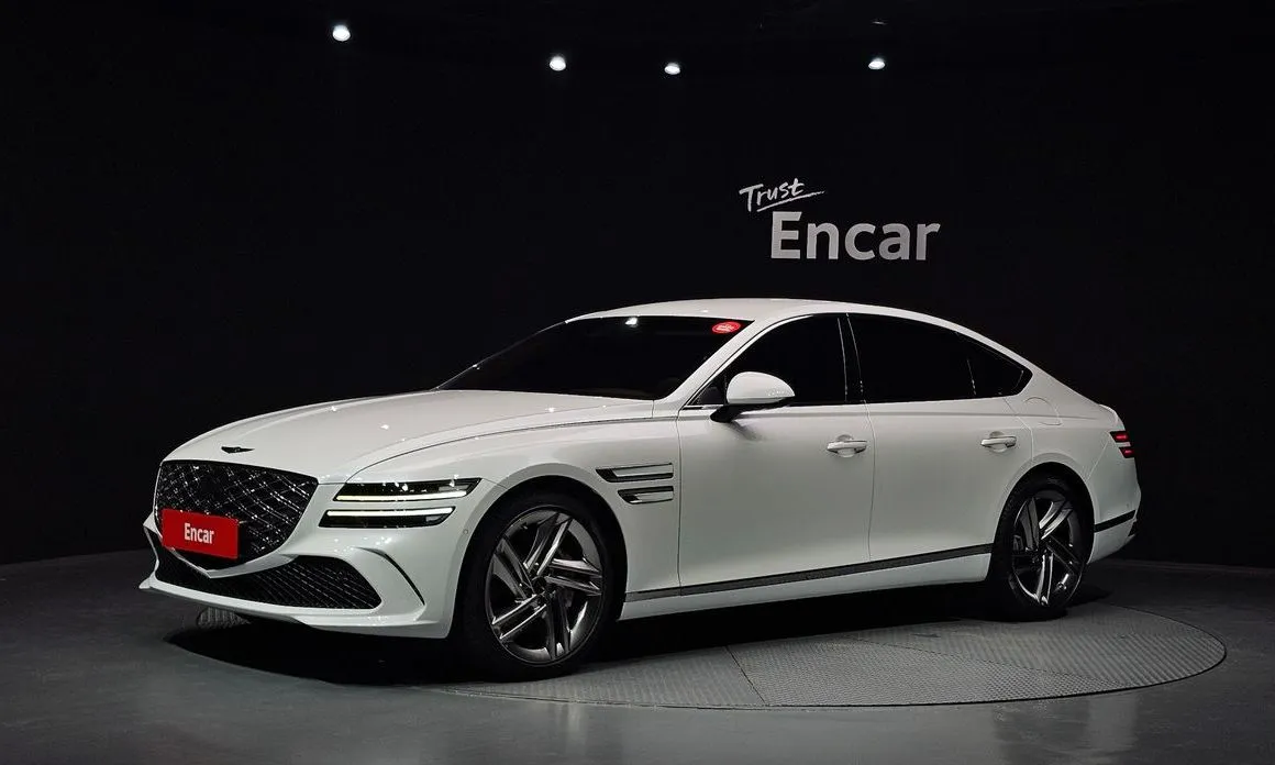 Genesis G80 — фото 1
