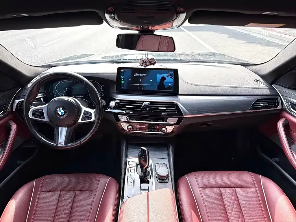 BMW 5 Series New Energy — фото 5