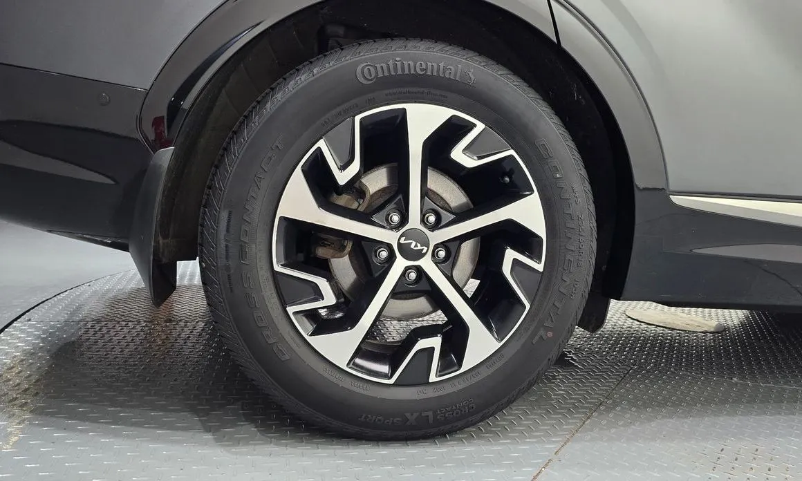 Kia Sportage — фото 10