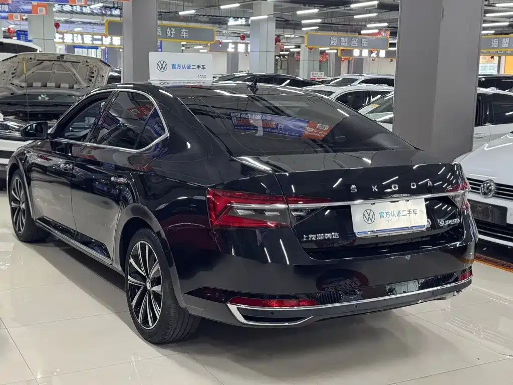 Skoda Superb 2024 из CN, фото 4