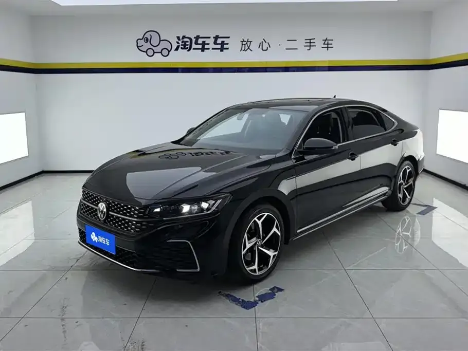Volkswagen Passat — фото 1