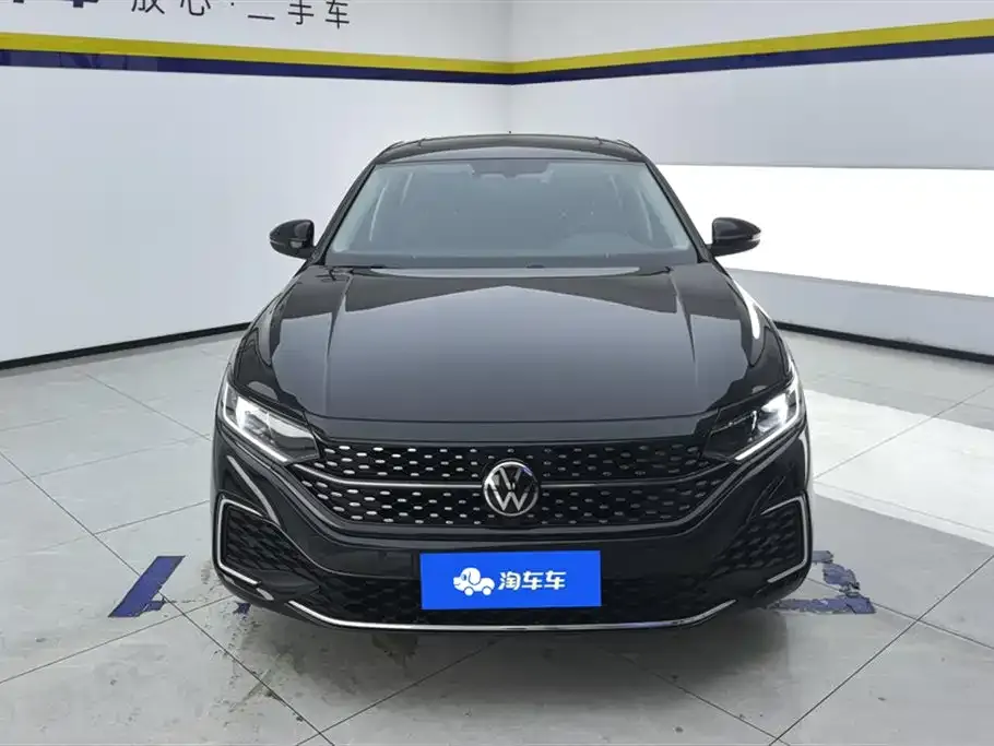 Volkswagen Passat — фото 4