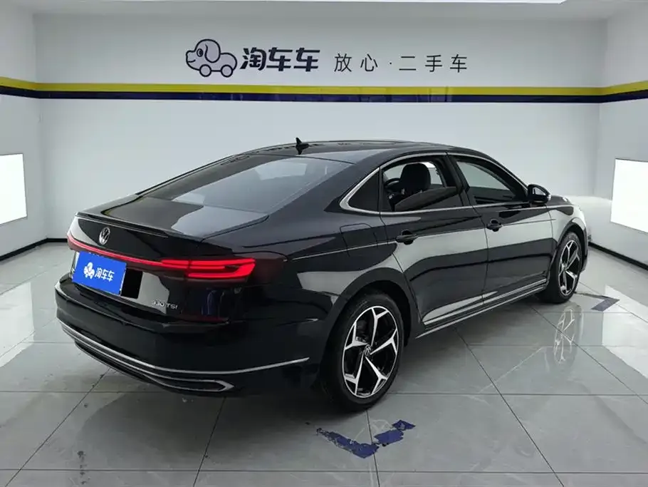 Volkswagen Passat — фото 2