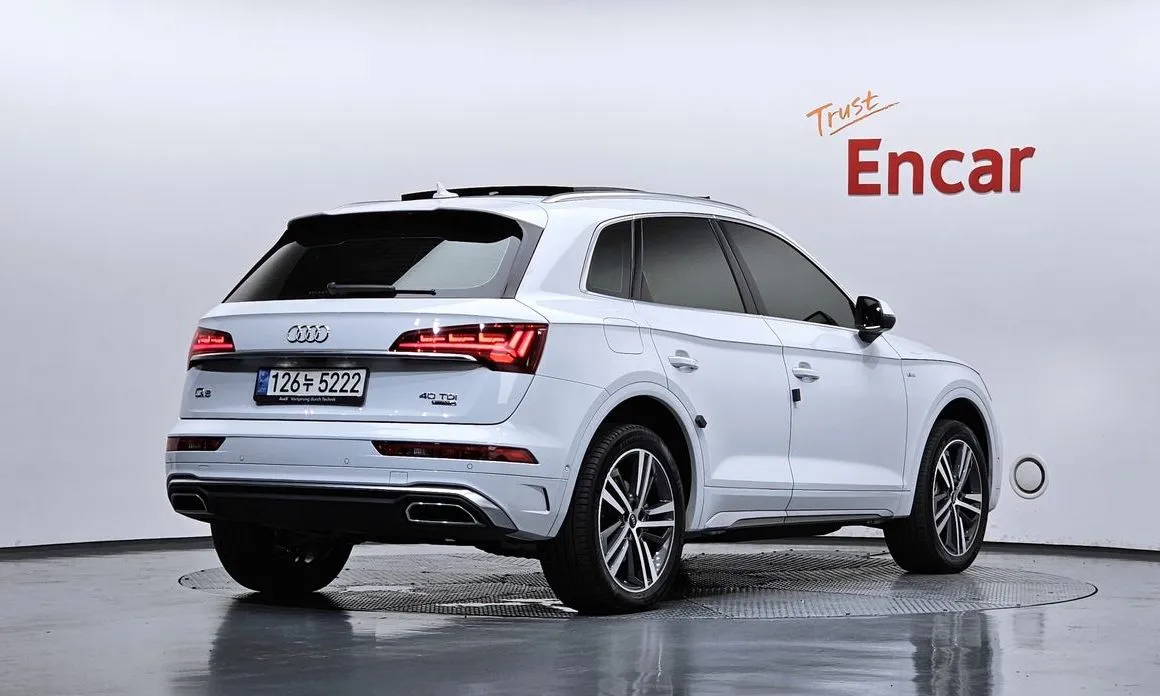 Audi Q5 2023 из KR, фото 2