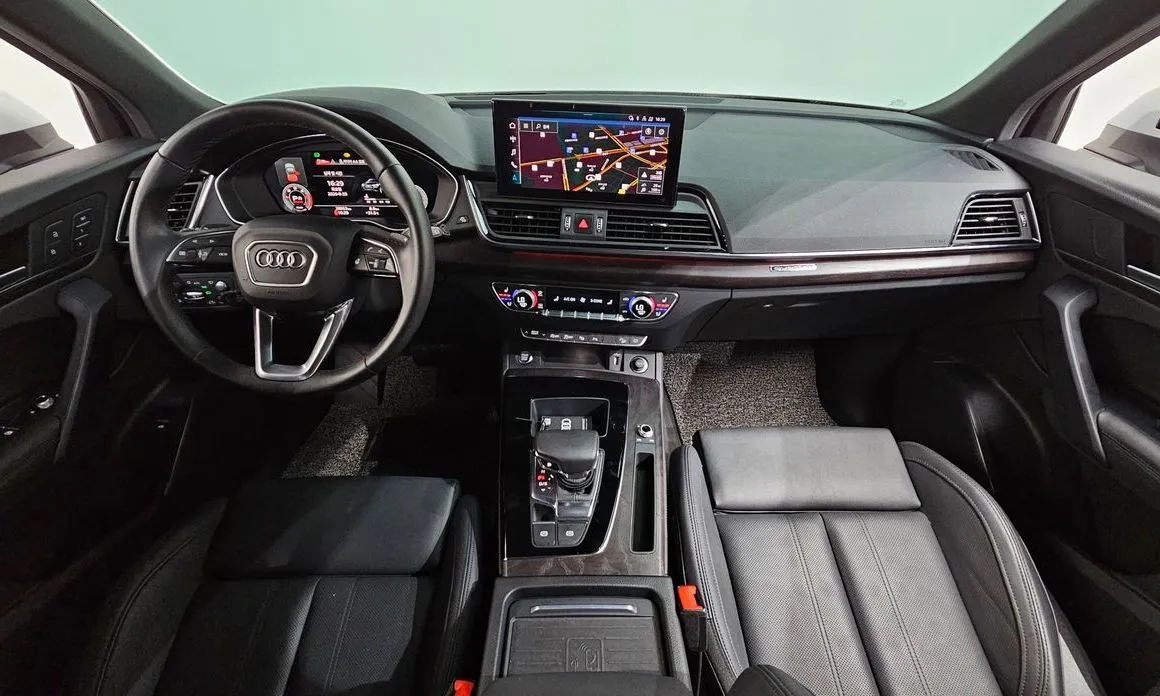 Audi Q5 2023 из KR, фото 9