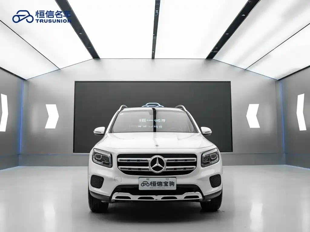 Mercedes-Benz GLB — фото 5