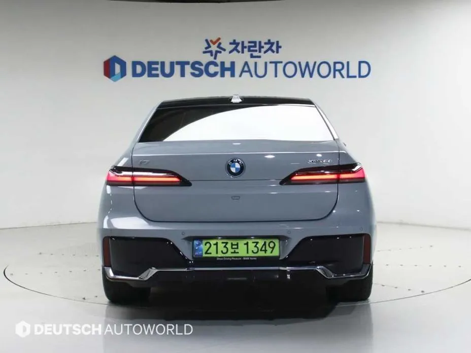 BMW i7 2023 из KR, фото 5