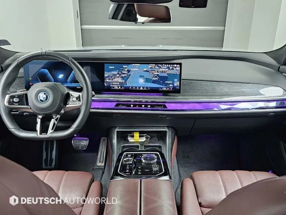 BMW i7 2023 из KR, фото 6