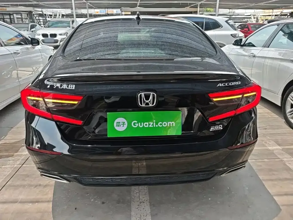 Honda Accord — фото 2