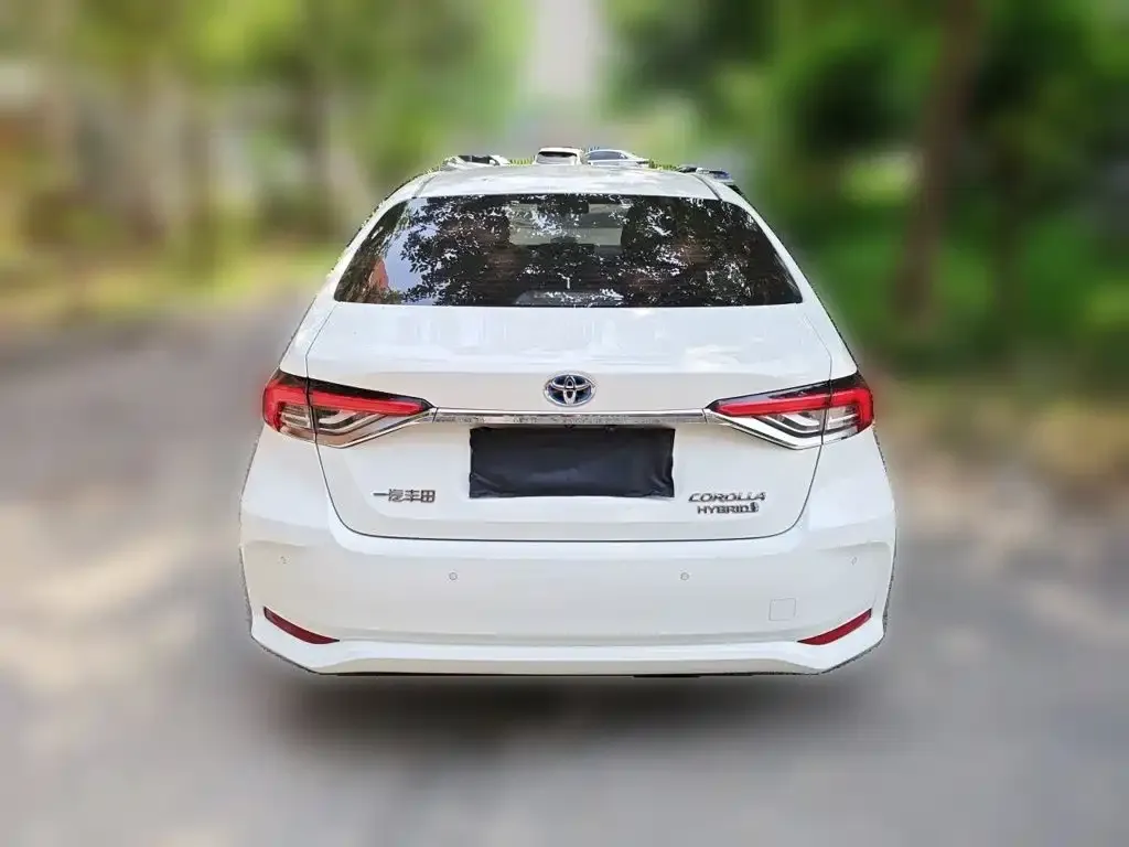 Toyota Corolla — фото 3