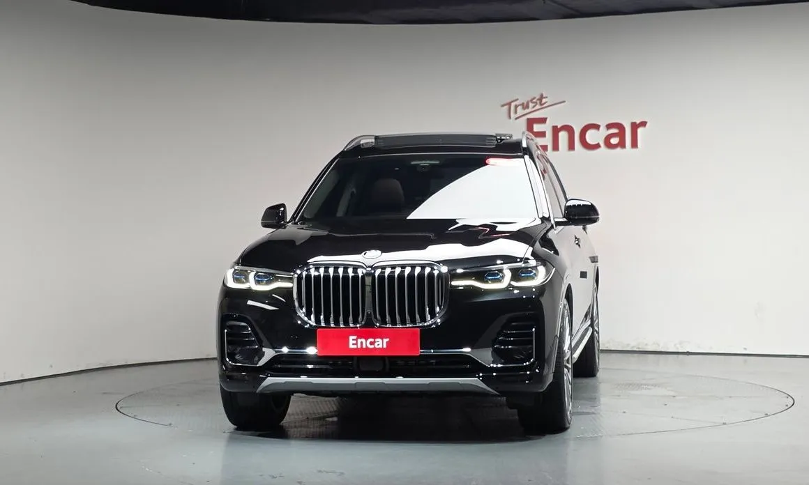 BMW X7 — фото 2