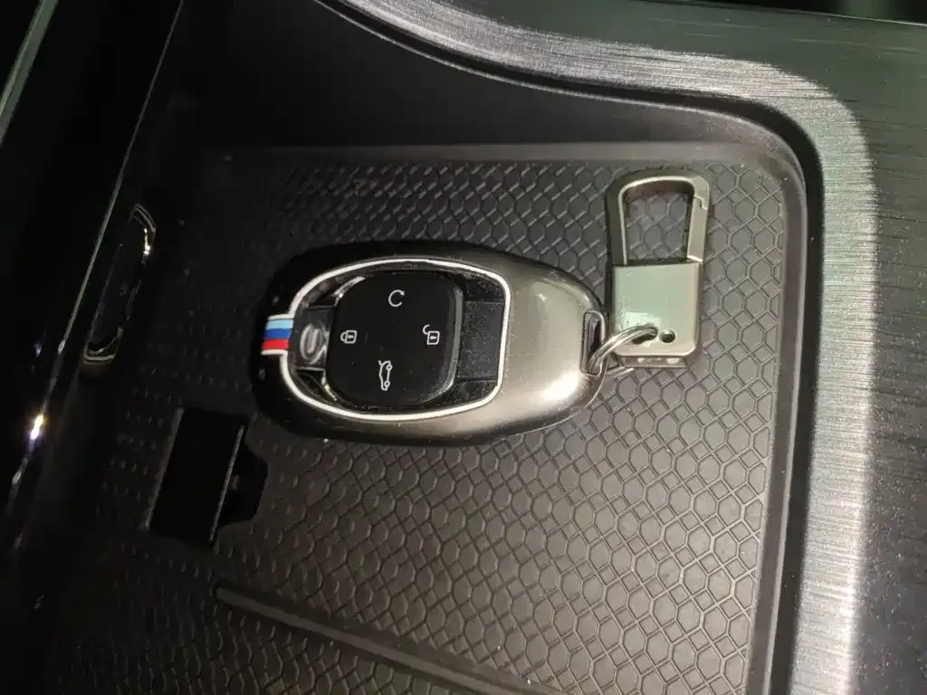 GAC Motor Trumpchi GS8 — фото 9