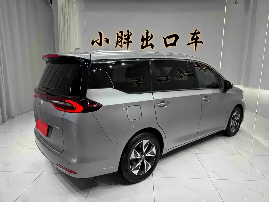 GAC Motor Trumpchi M6 — фото 3