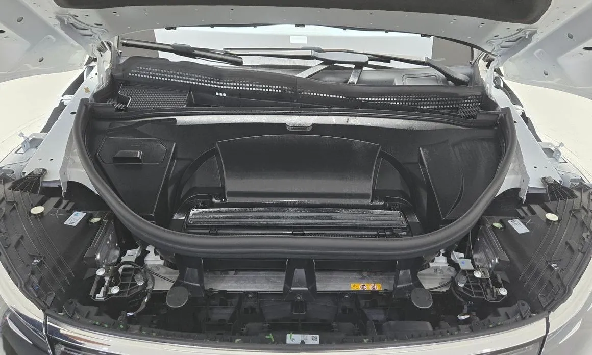 Mercedes-Benz EQS — фото 10