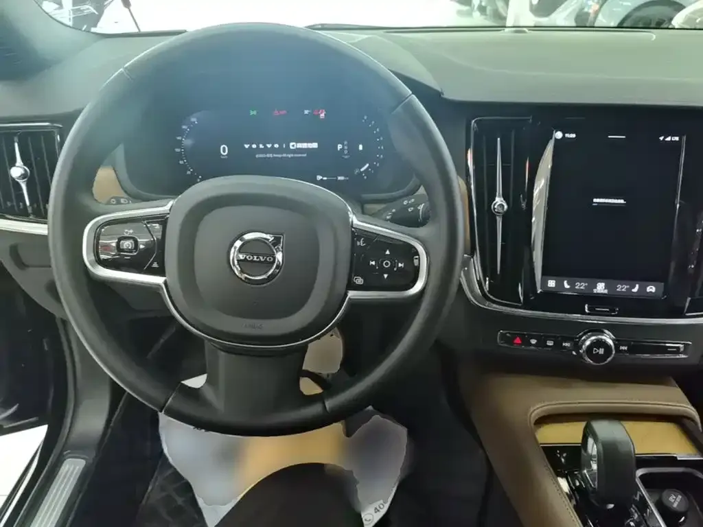Volvo S90 — фото 2