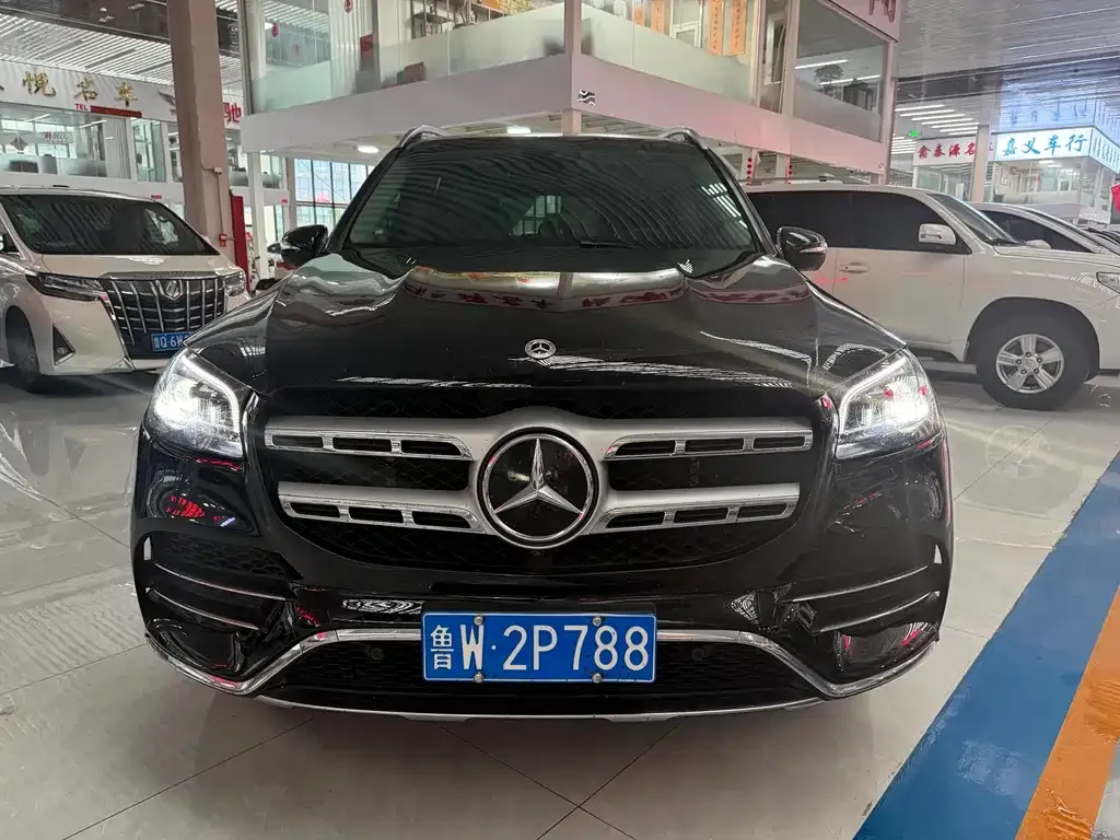 Mercedes-Benz GLS — фото 1