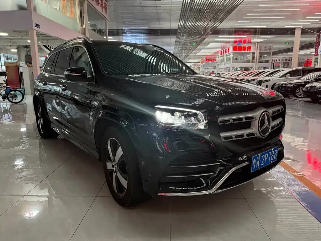 Mercedes-Benz GLS — фото 10