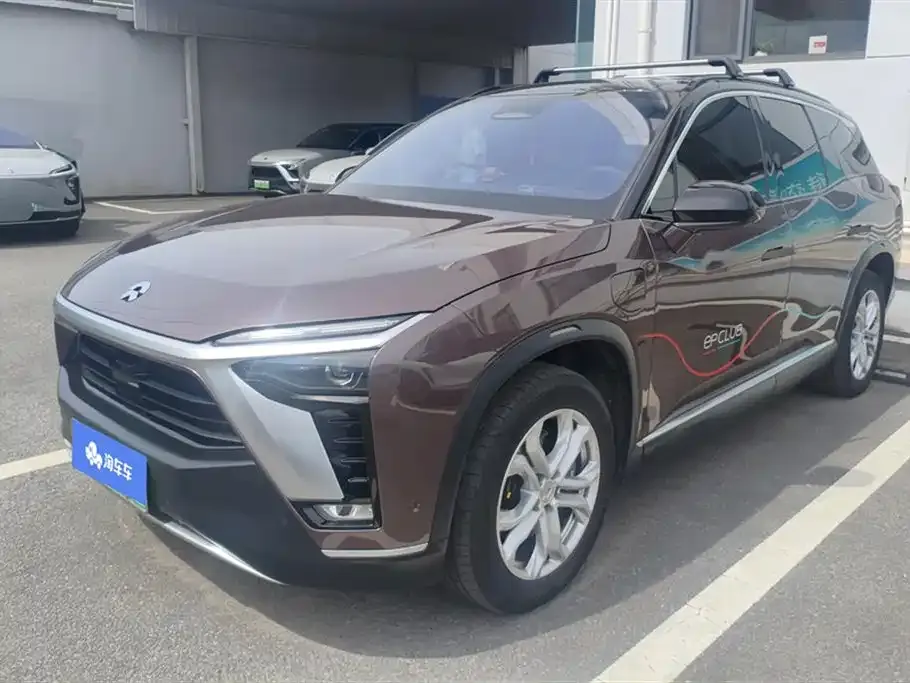 NIO ES8 — фото 1