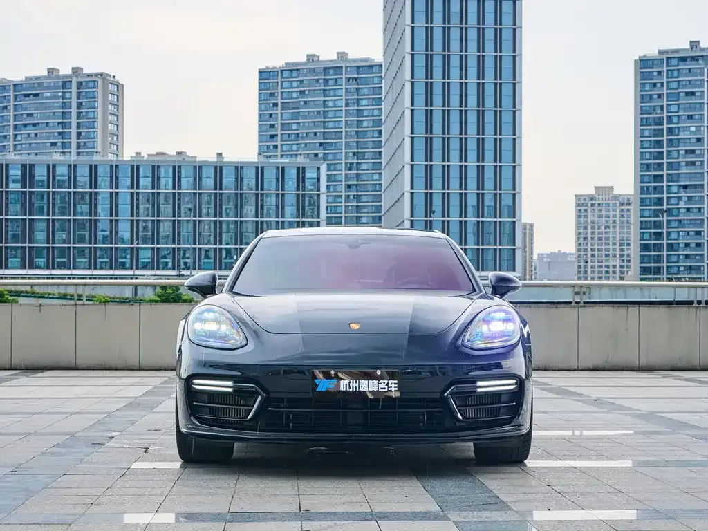 Porsche Panamera — фото 8